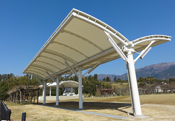 奈義中央広場